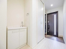 【埼玉県/さいたま市大宮区大成町】さいたま市大宮区大成町　中古戸建 玄関