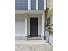 【埼玉県/草加市氷川町】草加市氷川町　中古戸建 玄関