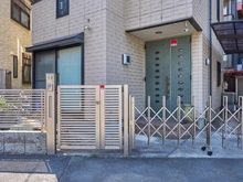 【東京都/江戸川区南小岩】江戸川区南小岩8丁目　中古戸建 玄関