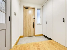 【千葉県/船橋市薬円台】船橋市薬円台3丁目　中古戸建 玄関