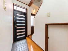 【東京都/墨田区本所】墨田区本所2丁目　中古戸建 玄関
