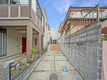 【埼玉県/さいたま市浦和区岸町】さいたま市浦和区岸町一丁目　中古戸建 駐車場