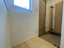 【千葉県/市川市大和田】市川市大和田5丁目 新築戸建 玄関