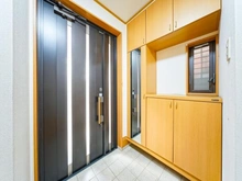 【東京都/墨田区立花】墨田区立花四丁目　中古戸建 玄関