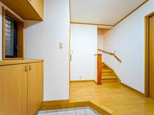 【東京都/墨田区立花】墨田区立花四丁目　中古戸建 玄関