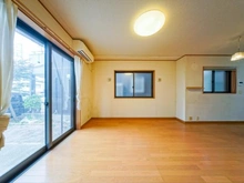 【東京都/江戸川区大杉】江戸川区大杉一丁目　中古戸建 リビング