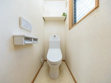 【東京都/足立区梅田】足立区梅田三丁目　中古戸建 トイレ