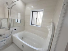 【東京都/昭島市郷地町】昭島市郷地町一丁目　戸建 浴室