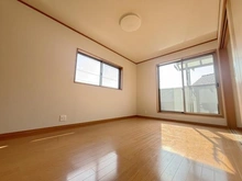 【東京都/昭島市郷地町】昭島市郷地町一丁目　戸建 洋室