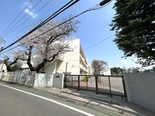 【東京都/府中市本宿町】府中市本宿町一丁目　新築戸建　2号棟 府中第四中学校（現地より約537m）
