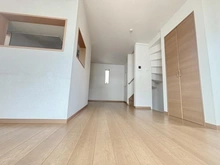 【東京都/立川市高松町】立川市高松町　戸建 リビング・ダイニング