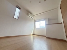 【東京都/立川市高松町】立川市高松町　戸建 洋室：3階東側