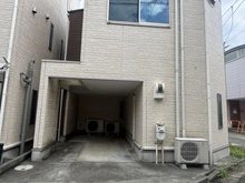【東京都/立川市高松町】立川市高松町　戸建 駐車場：ビルトイン駐車場