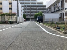 【東京都/府中市緑町】ブランピュール府中2号棟 前面道路