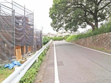 【東京都/多摩市桜ヶ丘】多摩市桜ケ丘1丁目　新築戸建　B号棟 前面道路