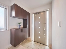 【東京都/多摩市和田】多摩市和田　中古戸建 玄関