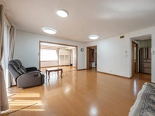 【神奈川県/横浜市青葉区あざみ野南】横浜市青葉区あざみ野南一丁目中古戸建 リビング・ダイニング