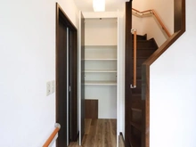 【東京都/三鷹市中原】三鷹市中原4丁目　中古戸建 収納