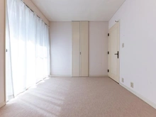 【神奈川県/横浜市戸塚区下倉田町】戸塚区下倉田町　戸建 洋室