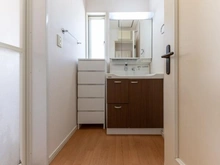 【神奈川県/横浜市戸塚区下倉田町】戸塚区下倉田町　戸建 洗面所