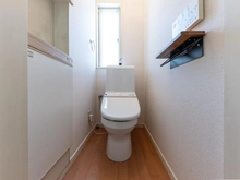 【神奈川県/横浜市戸塚区下倉田町】戸塚区下倉田町　戸建 トイレ