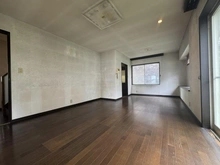 【神奈川県/横浜市戸塚区下倉田町】戸塚区下倉田町　戸建 リビング・ダイニング