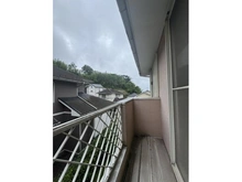 【神奈川県/横浜市戸塚区下倉田町】戸塚区下倉田町　戸建 バルコニー
