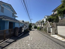 【神奈川県/横浜市戸塚区下倉田町】戸塚区下倉田町　戸建 前面道路