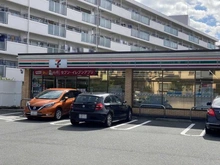 【神奈川県/横浜市戸塚区名瀬町】戸塚区名瀬町　戸建 セブンイレブン横浜戸塚秋葉町店（現地より約810m）
