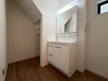 【神奈川県/横浜市戸塚区上矢部町】戸塚区上矢部町　新築戸建 洗面室