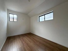 【神奈川県/横浜市戸塚区上矢部町】戸塚区上矢部町　新築戸建 洋室：約5.0帖