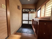 【神奈川県/横浜市泉区和泉中央北】泉区和泉中央北3丁目　戸建 玄関