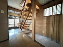 【神奈川県/横浜市泉区和泉中央北】泉区和泉中央北3丁目　戸建 玄関