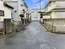 【神奈川県/横浜市戸塚区汲沢町】戸塚区汲沢町　新築戸建 南側通路