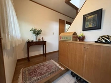 【神奈川県/横浜市泉区和泉町】横浜市泉区和泉町　戸建 玄関