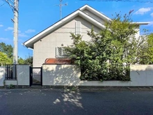 【神奈川県/横浜市栄区本郷台】栄区本郷台1丁目　戸建 アプローチ