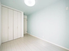 【神奈川県/横浜市旭区都岡町】旭区都岡町　戸建 洋室