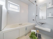 【神奈川県/横浜市旭区都岡町】旭区都岡町　戸建 浴室