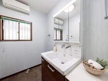 【大阪府/吹田市千里山西】吹田市千里山西六丁目　中古戸建 洗面所