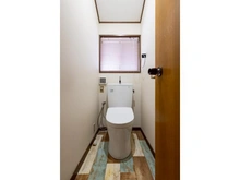 【大阪府/吹田市千里山西】吹田市千里山西六丁目　中古戸建 トイレ