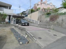 【大阪府/四條畷市岡山東】四条畷市岡山東五丁目　戸建 駐車場