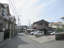 【大阪府/四條畷市岡山東】四条畷市岡山東五丁目　戸建 前面道路