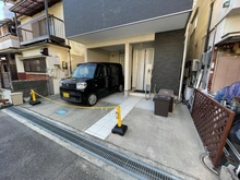 【大阪府/豊中市小曽根】豊中市小曽根四丁目　戸建 敷地内