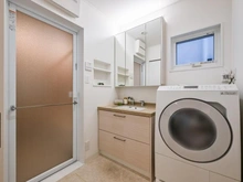 【大阪府/豊中市永楽荘】豊中市永楽荘一丁目　戸建 洗面室