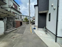 【大阪府/豊中市永楽荘】豊中市永楽荘一丁目　戸建 前面道路：通路部分