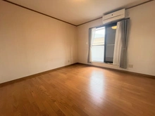 【大阪府/寝屋川市太秦緑が丘】寝屋川市太秦緑が丘　戸建 洋室：2階部分