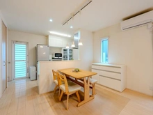 【大阪府/茨木市山手台新町】茨木市山手台新町三丁目　戸建 ダイニング