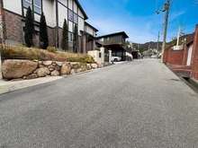 【兵庫県/西宮市鷲林寺南町】西宮市鷲林寺南町　中古戸建 前面道路