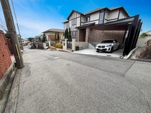 【兵庫県/西宮市鷲林寺南町】西宮市鷲林寺南町　中古戸建 前面道路