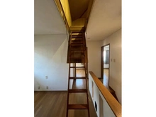 【兵庫県/宝塚市仁川旭ガ丘】宝塚市仁川旭ガ丘　中古戸建　 収納：小屋裏収納